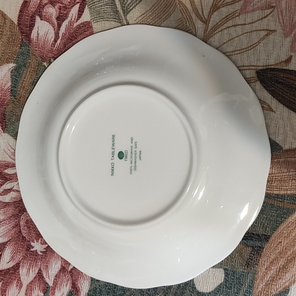 Floral Blue Teacup and Saucer Set - Picture 7 of 12